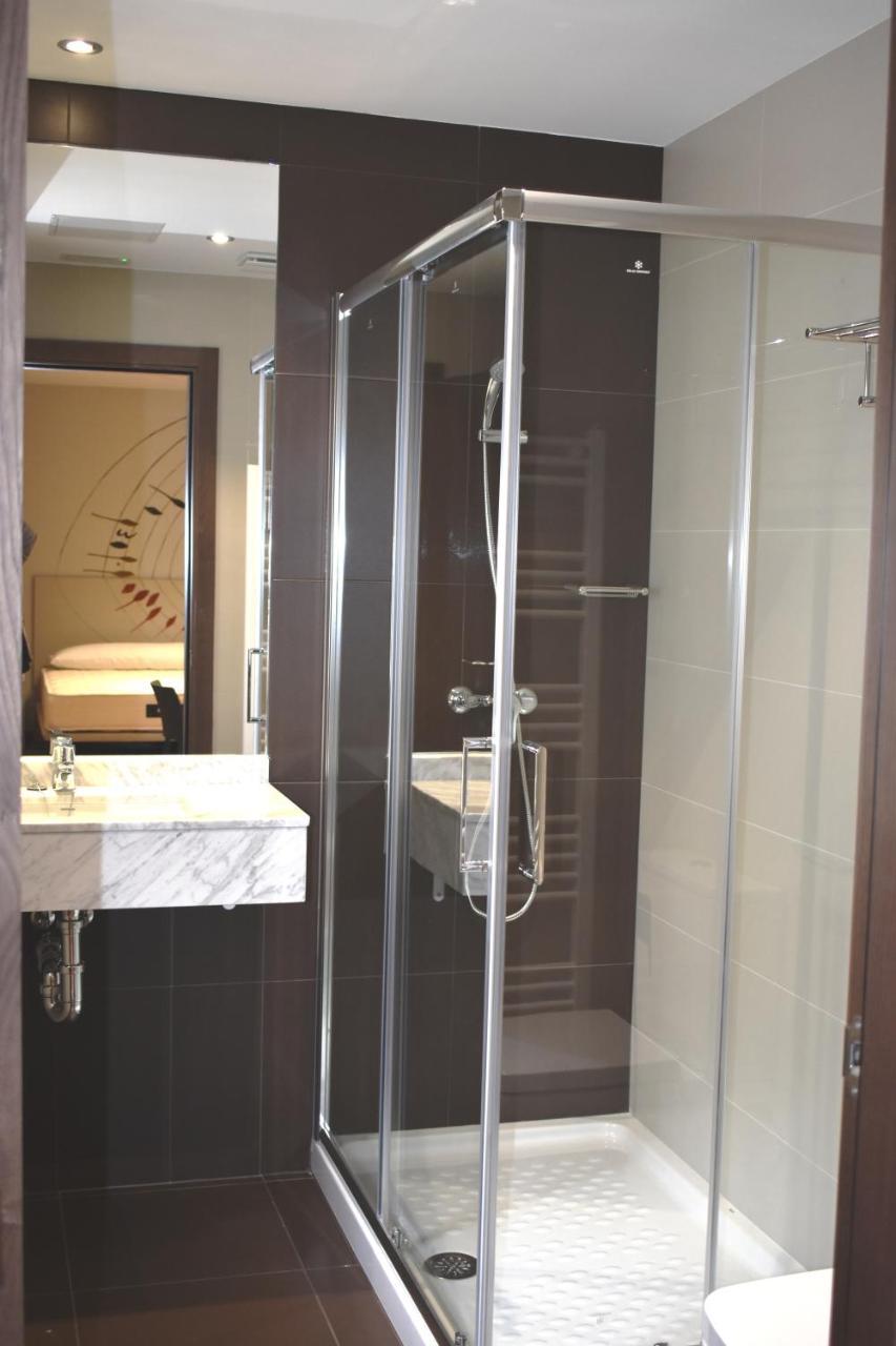 Apartamentos Turisticos Pueri Cantores Burgo エクステリア 写真